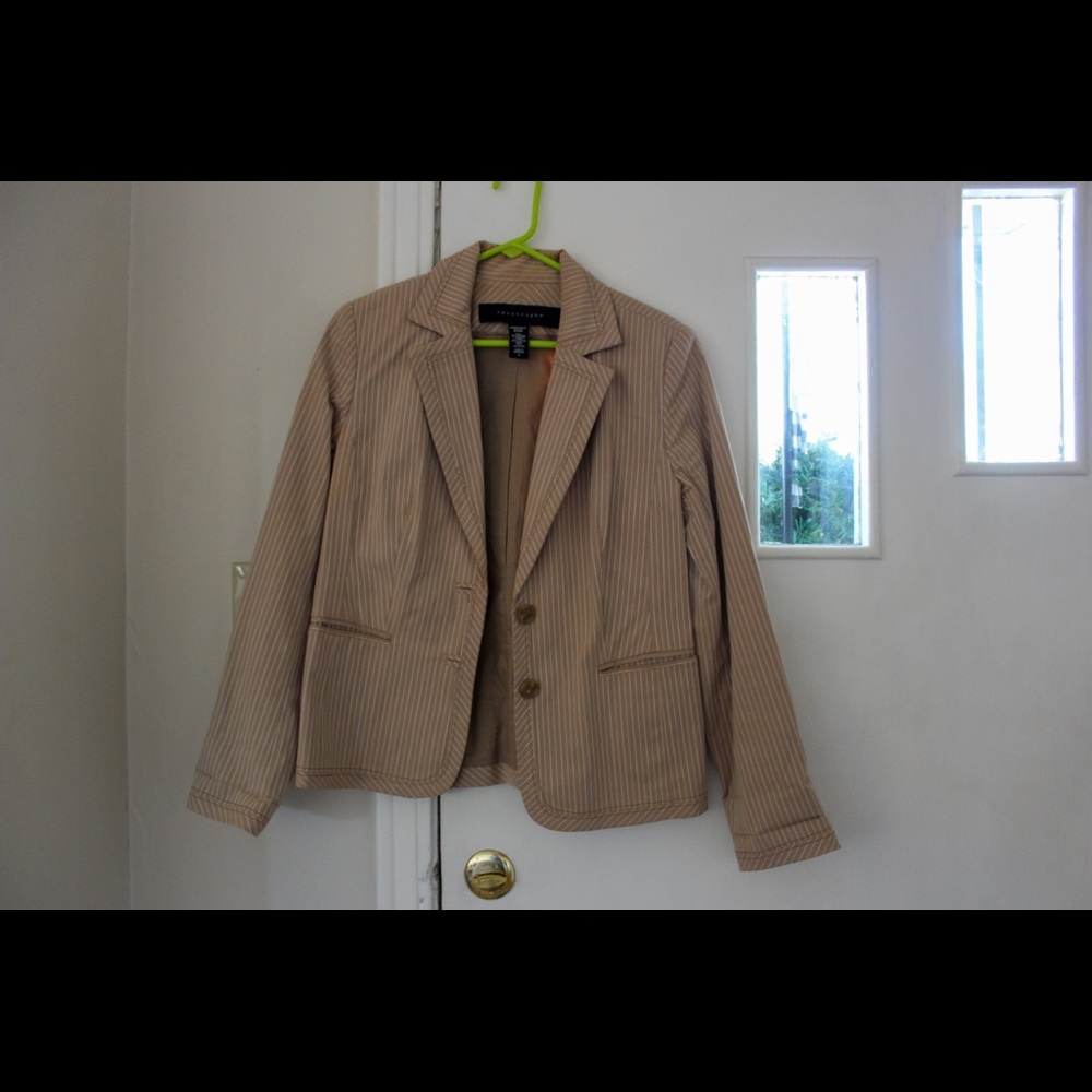 Apostrophe Beige with White Striped Dress Blazer. Size 10. Barely worn. Cute.